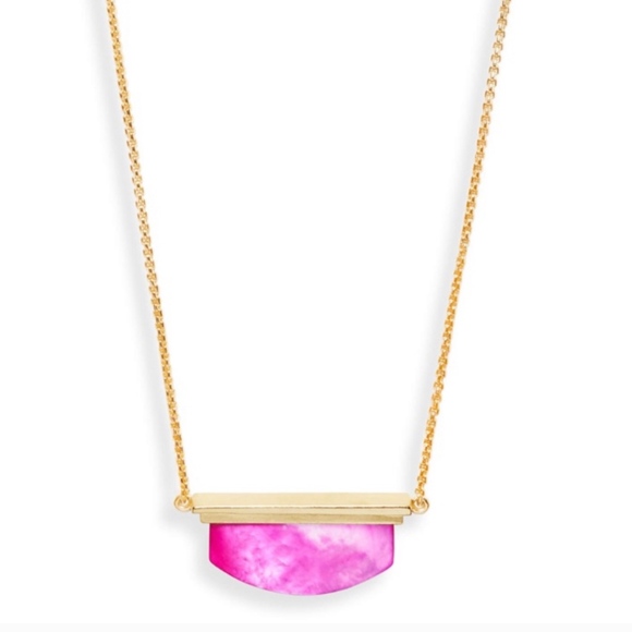Kendra Scott Jewelry - KENDRA SCOTT DEAN MAGENTA NECKLACE